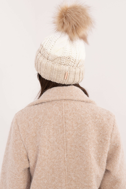 Czapka- JK-CZ-52,31-béžová