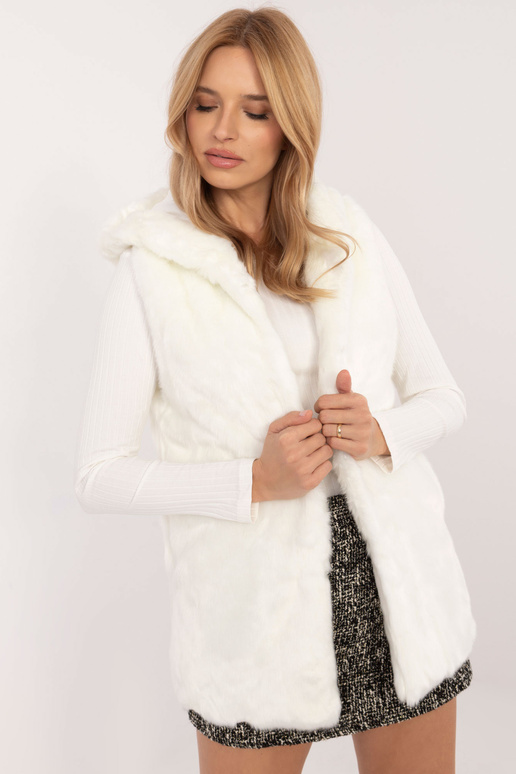 Vesta-AT-KZ-05201.95P-ecru