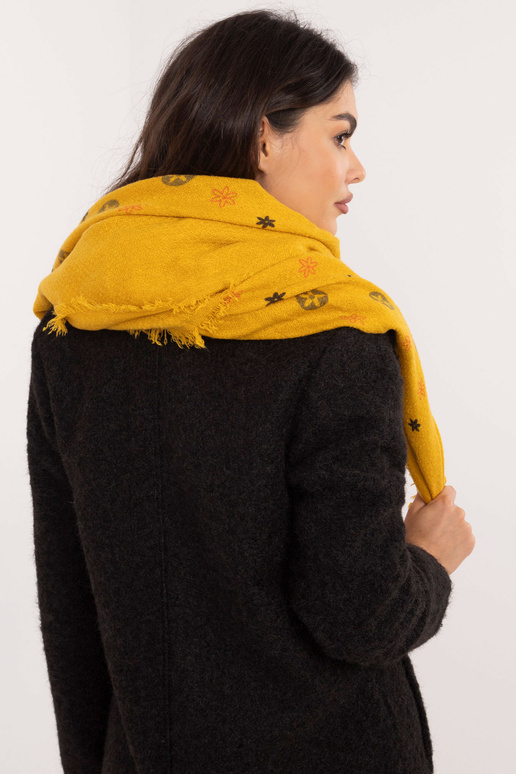 Šátek-AT-SZ-23504.93P-tmavě žlutý