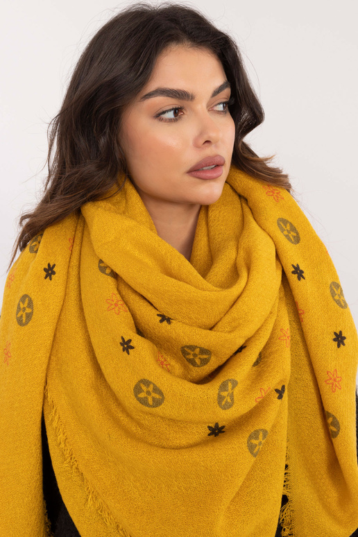 Šátek-AT-SZ-23504.93P-tmavě žlutý