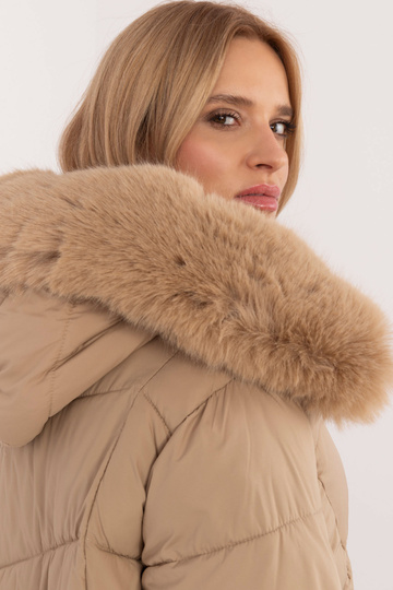 Bunda-MBM-KR-2505.14-velbloud 2