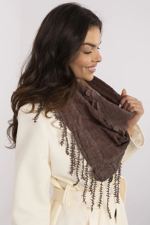 Šátek-AT-CH-0414.84-hnědý