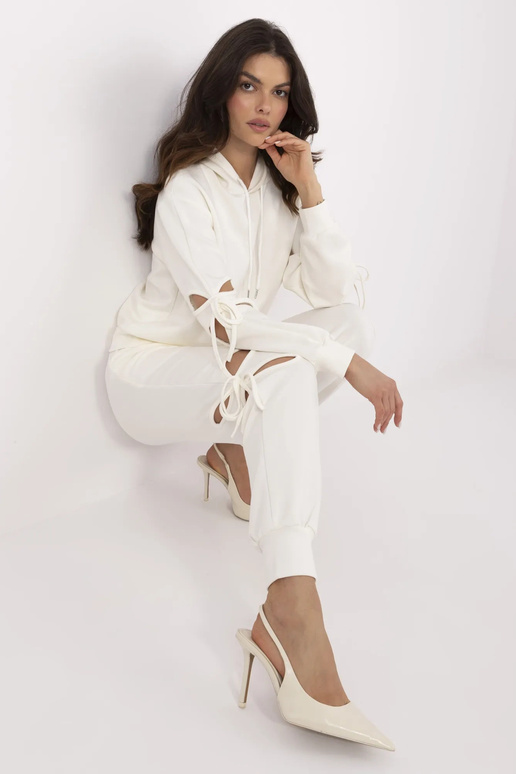 Sada-NM-KMPL-V5698.03-ecru Sada-NM-KMPL-V5698.03-ecru