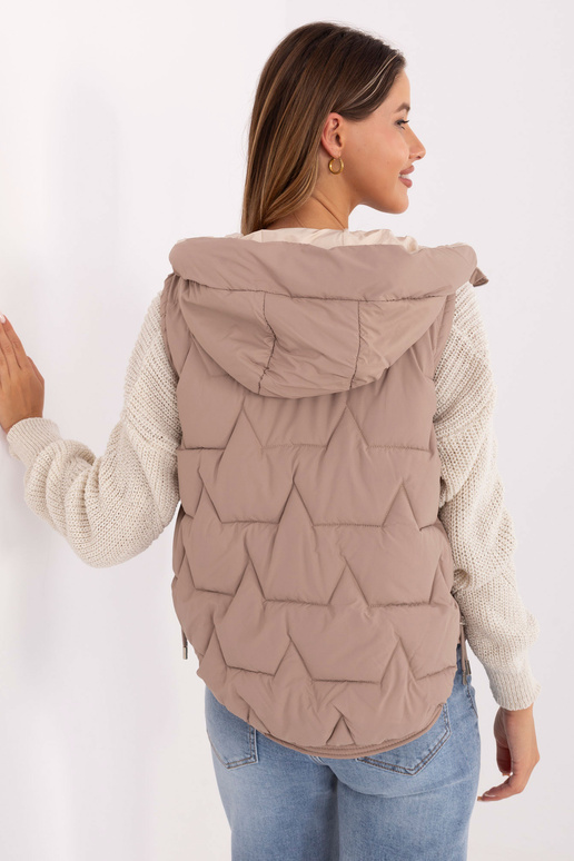 Vesta - tmavě béžová