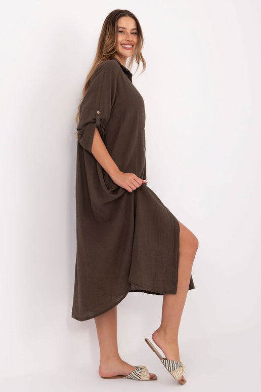 Tmavě hnědé šaty Tmavě hnědé šaty