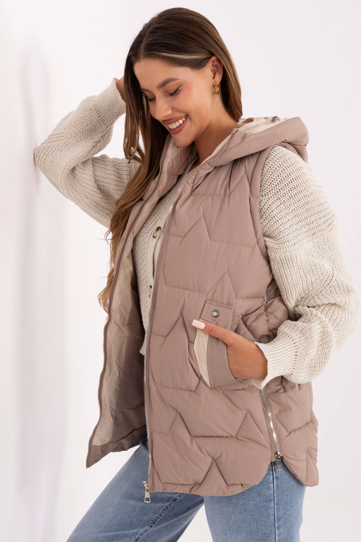 Vesta - tmavě béžová