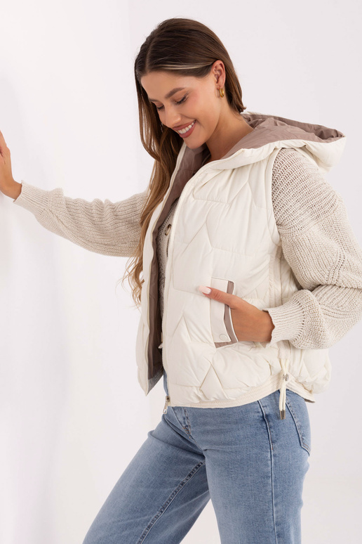 Kremová vesta Kremová vesta