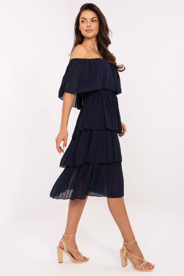 Šaty tmavě modré...