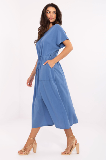 Šaty tmavě modré...