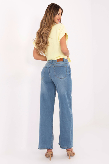 Světle modré kalhoty