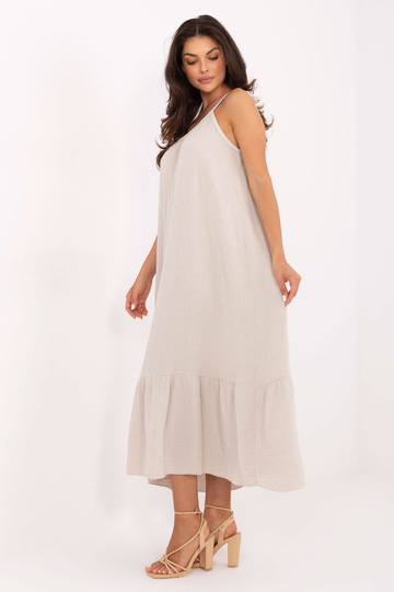 Světle béžové šaty 2
