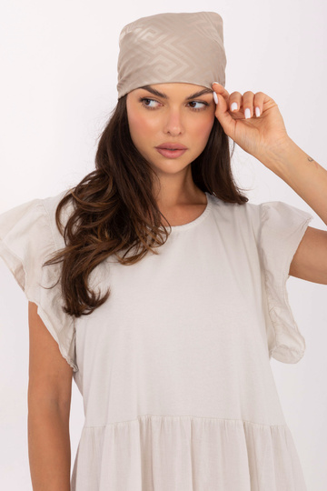 Světle béžové šaty 2