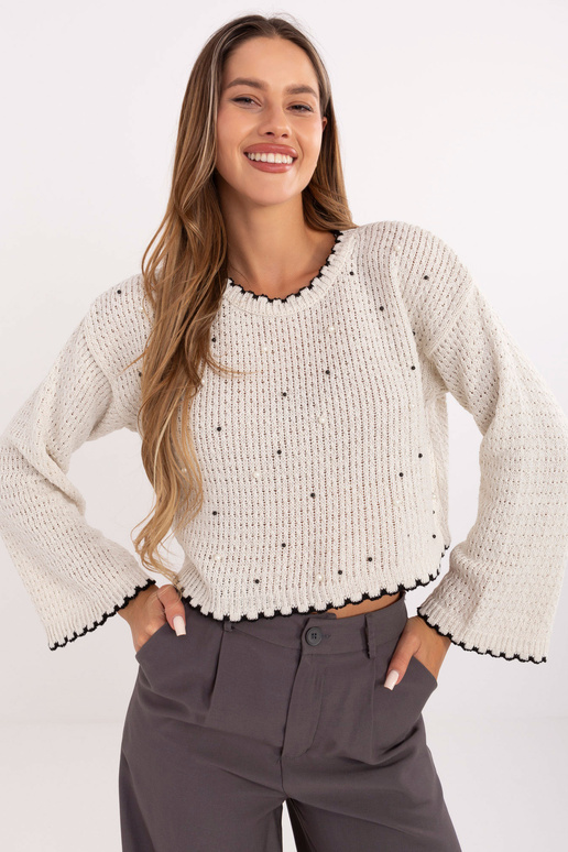 Svetr v přírodní barvě Svetr v přírodní barvě