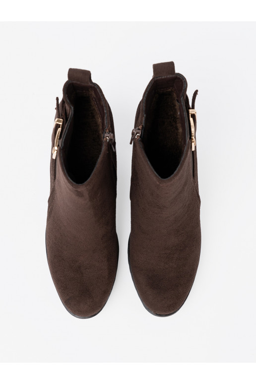 tmavě hnědá boty na podpatku  tmavě hnědá boty na podpatku