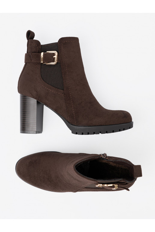 tmavě hnědá boty na podpatku  tmavě hnědá boty na podpatku