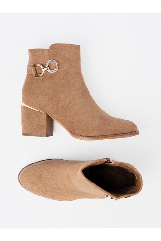  boty odcieniu m ze m detalem