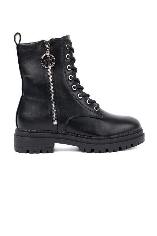  Černé Dámské boty z metalowym detalem
