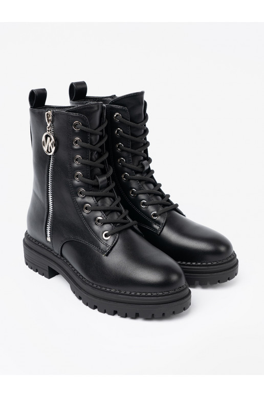  Černé Dámské boty z metalowym detalem