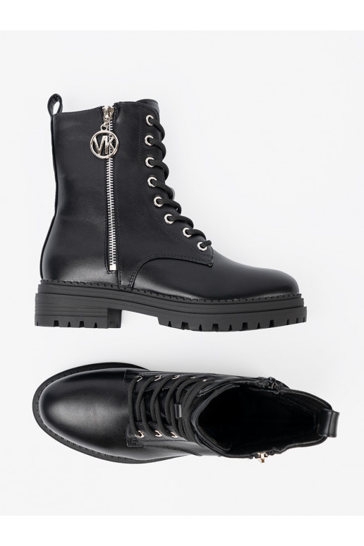  Černé Dámské boty z metalowym detalem