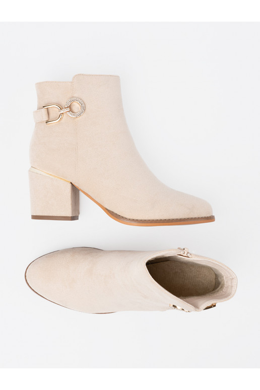 slonová kost boty na podpatku  slonová kost boty na podpatku