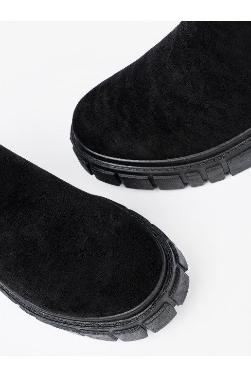  Černé boty s platformou