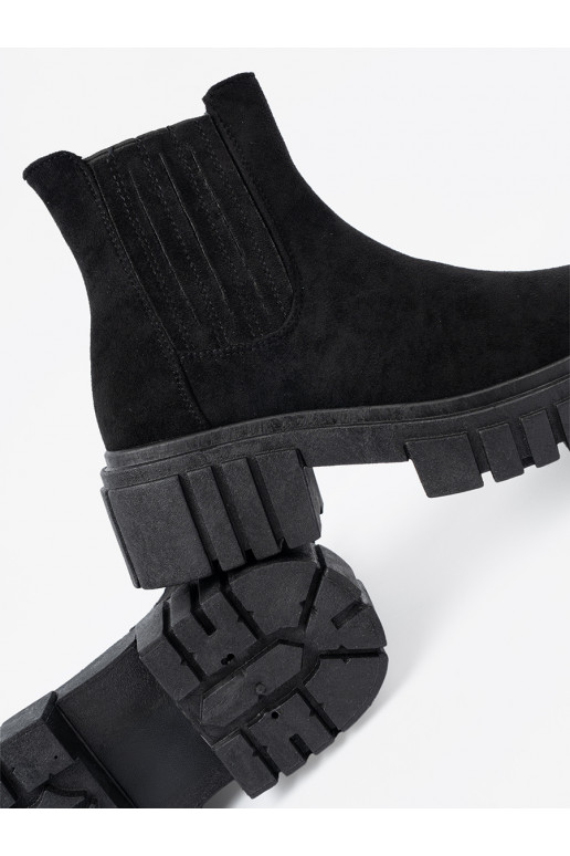  Černé boty s platformou