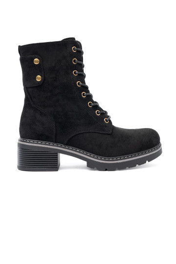 Černé se šněrováním Dámské boty z grubą podeszwą