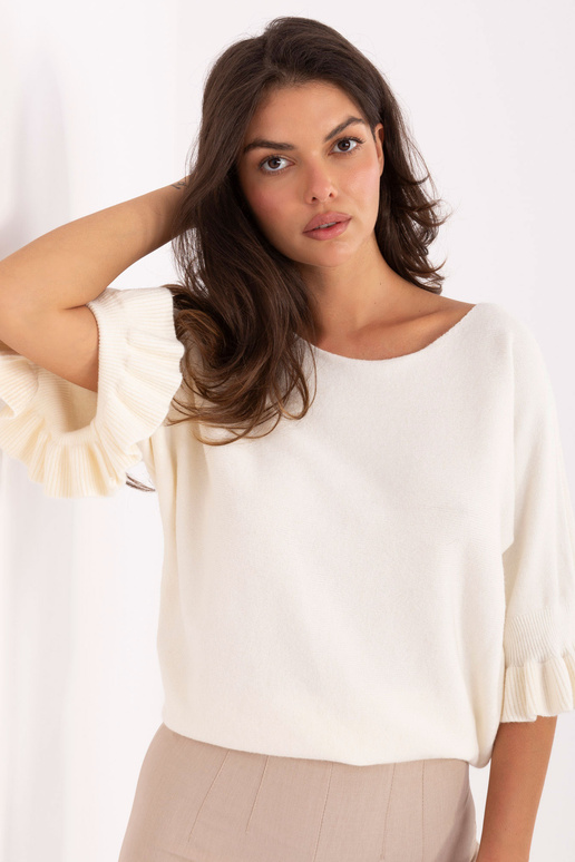 Svetr z nebělené látky