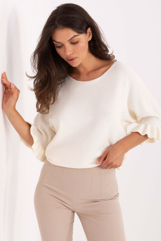 Svetr z nebělené látky