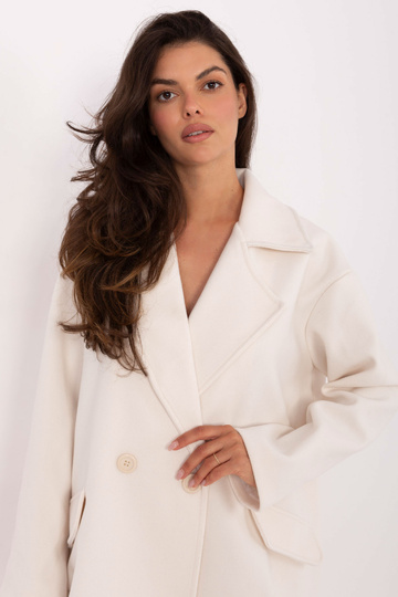 Kabát slonovinové barvy 2