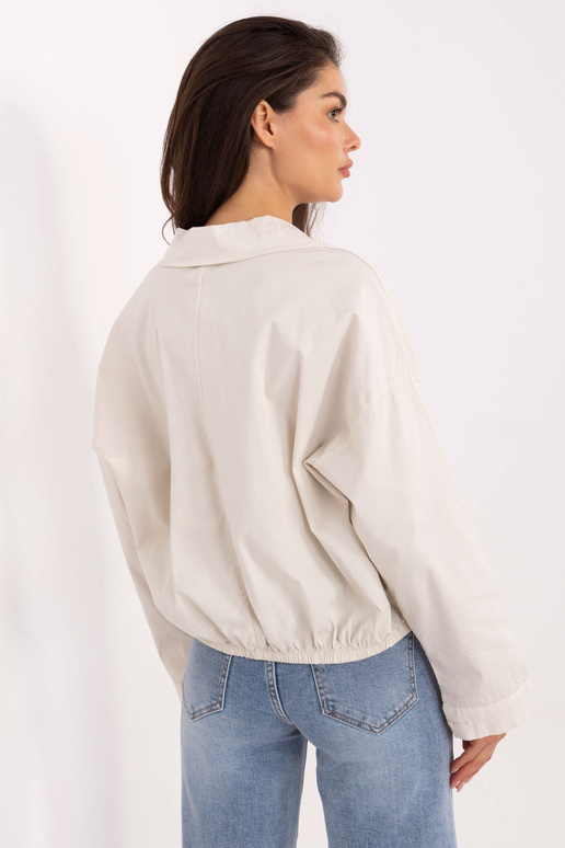 Světle pískové košile