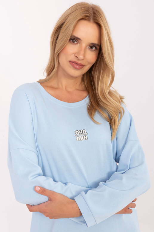 Světle modrá blůza