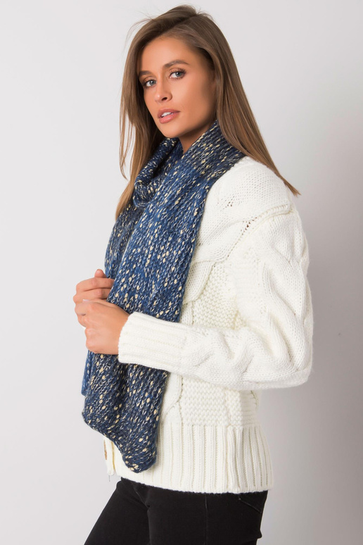 Tmavě modrý šátek