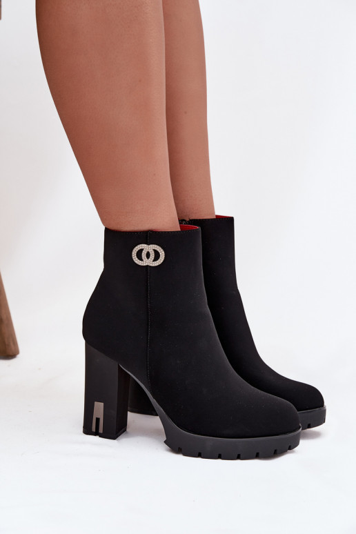 zateplené Dámské podpatky  Detalem Černé Vessara