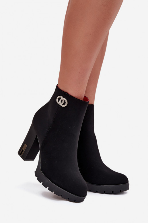 zateplené Dámské podpatky  Detalem Černé Vessara