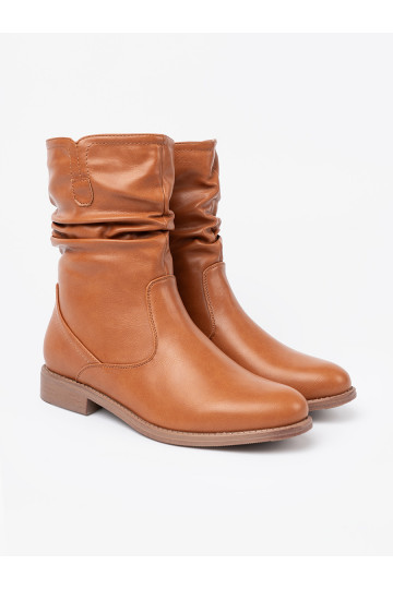 Komfortowe boty karmelowe z marszczeniami 2