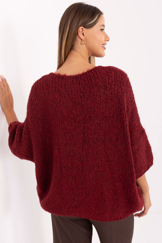 Svetr bordó barvy