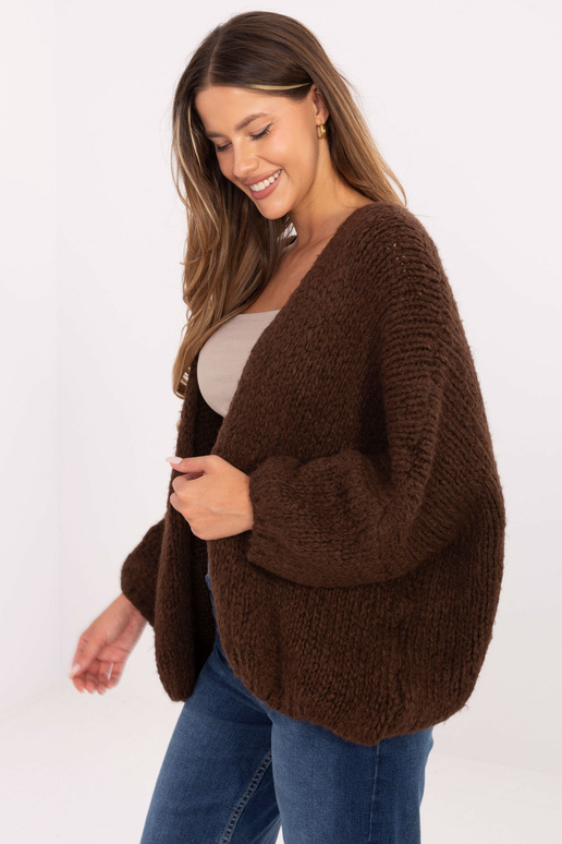Svetr hnědé barvy