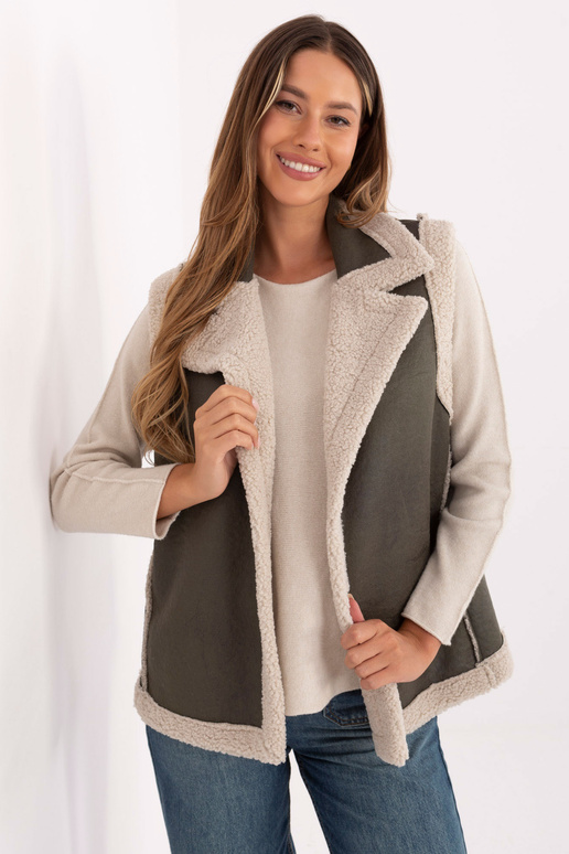 Khaki vesta