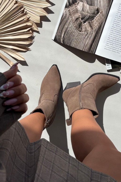 ze semiše Boty v kovbojském stylu  s podpatky zateplené khaki Dylira