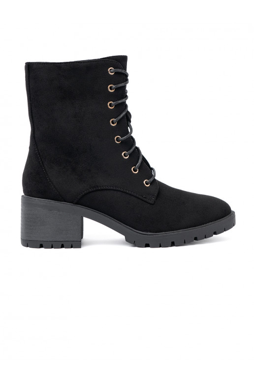  Černé boty z okrągłym noskiem