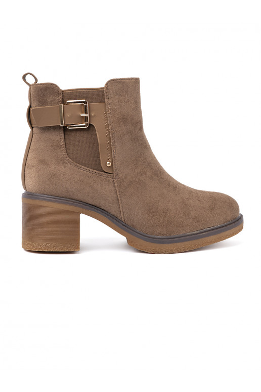 boty  s pohodlným podpatkem  boty  s pohodlným podpatkem