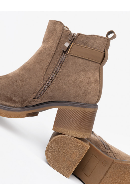 boty  s pohodlným podpatkem  boty  s pohodlným podpatkem