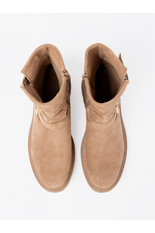 karamelová barva boty z ozdobnymi mi klamrami