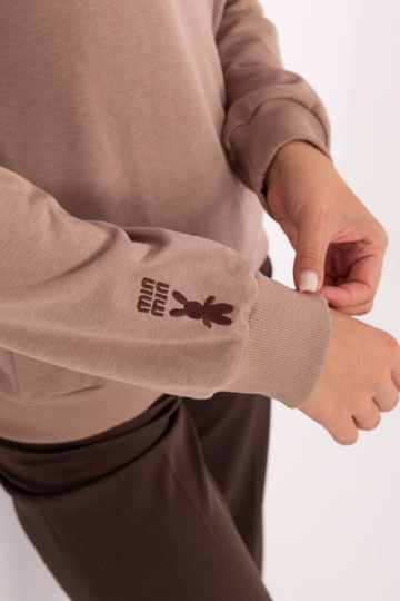 Tmavě béžová blůza