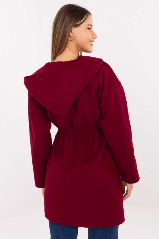 Kabát v barvě bordó
