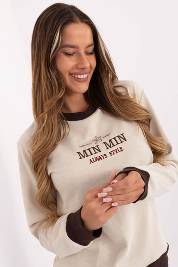 Světlý béžový top