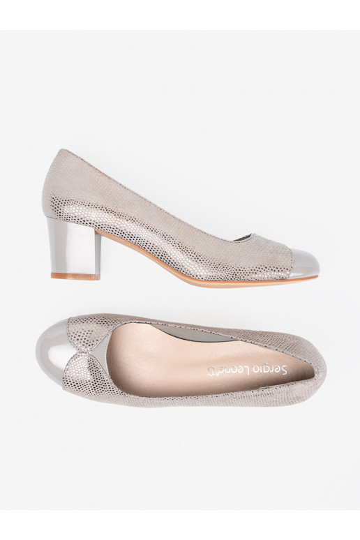 šedá vysoké podpatky ze m zdobieniem