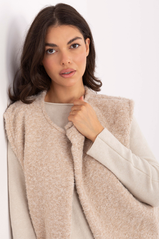 Vesta - světle písková