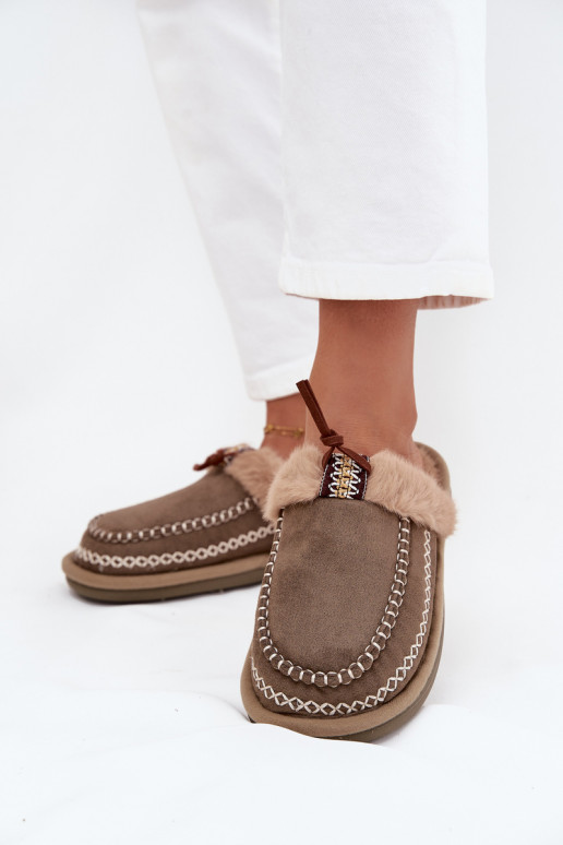 Pantofle  s kožešinou I Haftem zelené Perivelle Pantofle  s kožešinou I Haftem zelené Perivelle